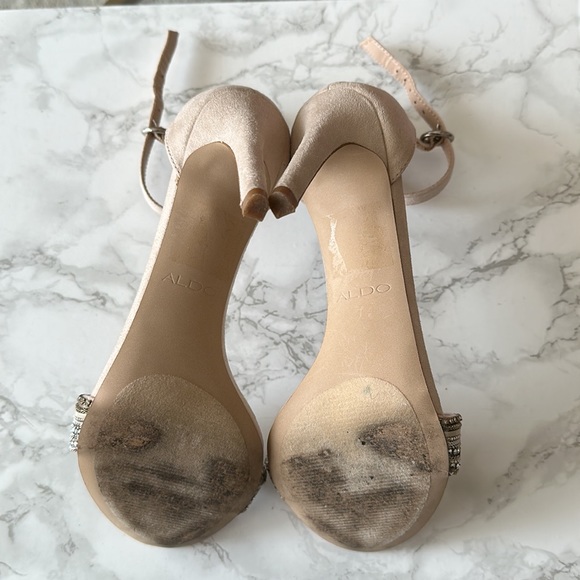 ALDO SHOES - embellished heels - Picture 5 of 5